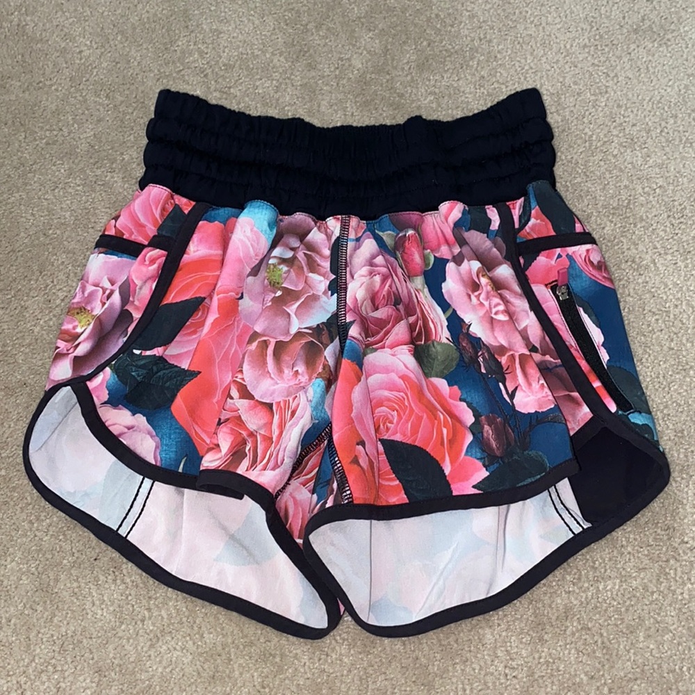 Lululemon floral high waisted shorts rare